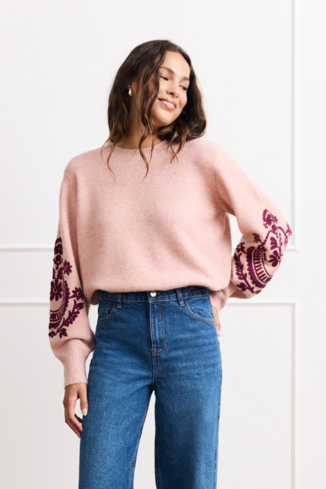 LolaLiza roze dames trui | Model vooraanzicht