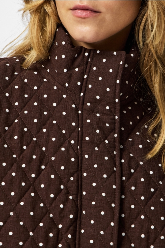 Pieces bruine dames jas | Kleurstaal