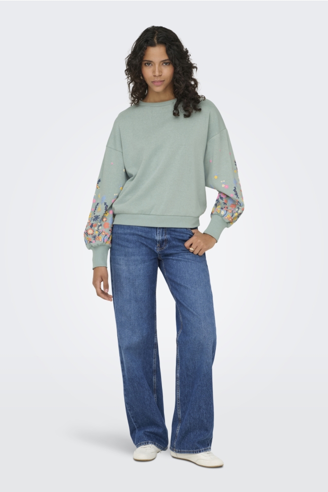 Only groene dames sweater | Model