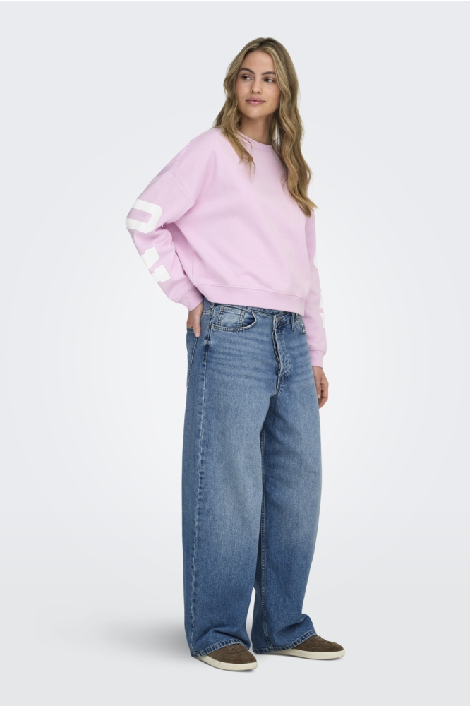 Only roze dames sweater | Model