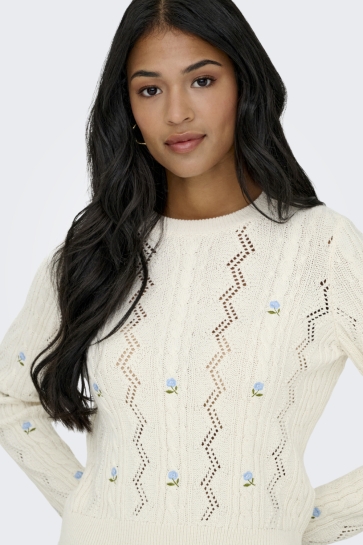 Only Trui ONLRITA LIFE LS EMBR CABLE KNT NOOS 15358306 ECRU/CASHMERE BLUE FLOWER