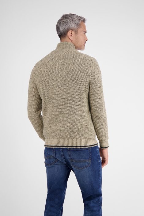 Lerros beige heren trui | Model achteraanzicht