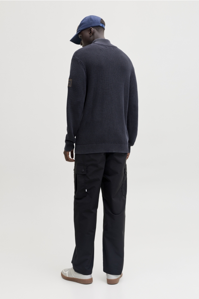 Jack & Jones blauwe heren trui | Model achteraanzicht