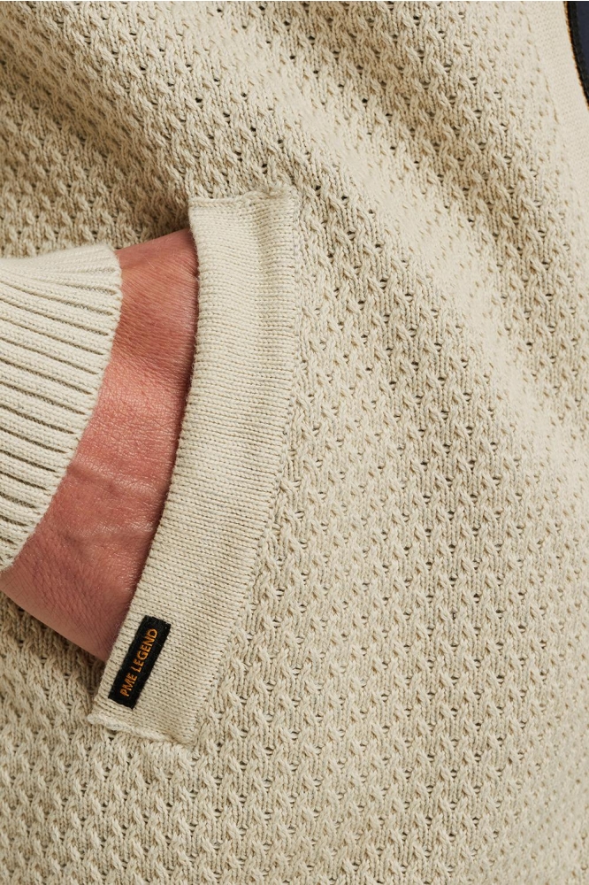 PME legend ecru heren vest | Close up