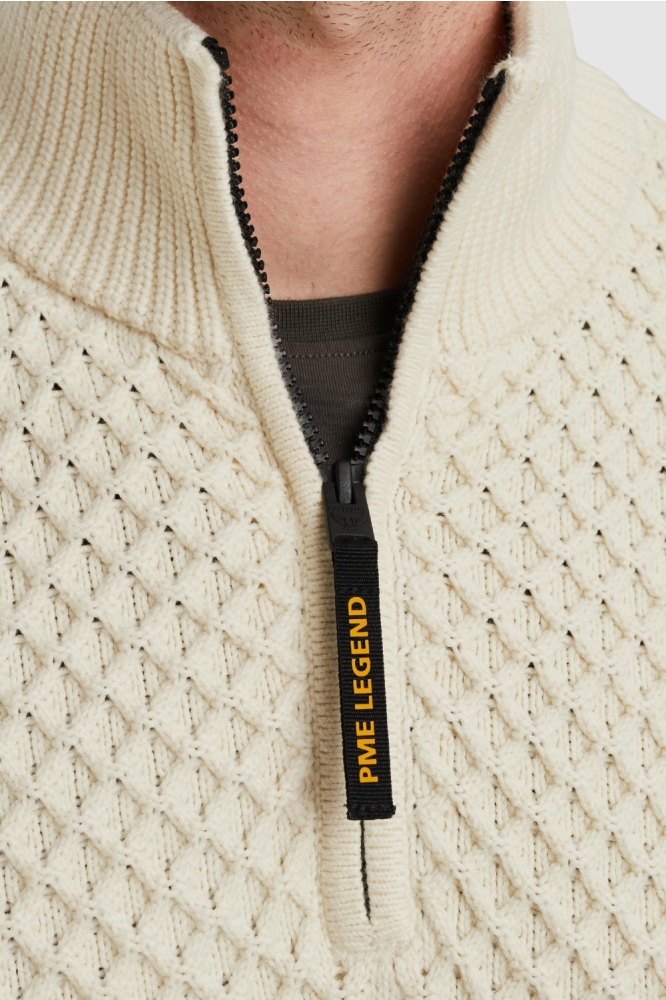 PME legend ecru heren trui | Close up