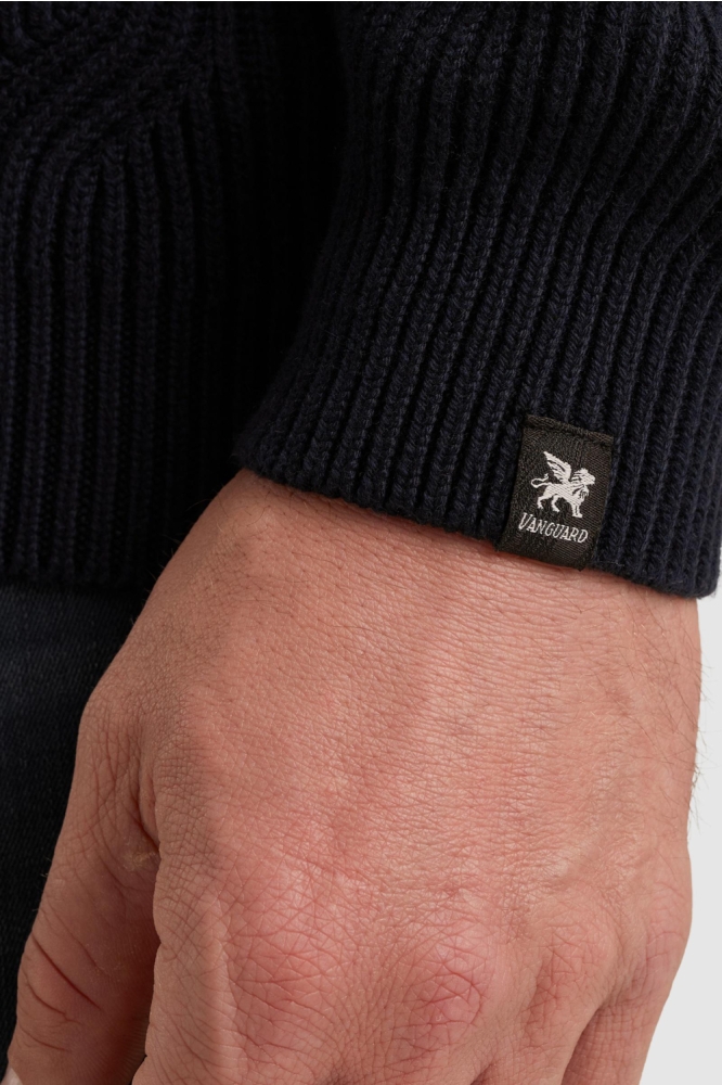Vanguard blauwe heren trui | Close up