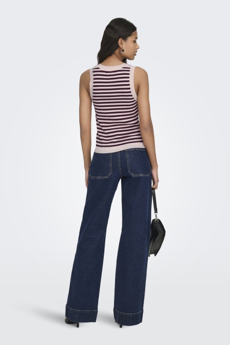 Jacqueline de Yong roze dames top | Model achteraanzicht