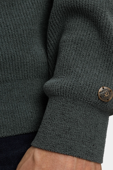 Cast Iron blauwe heren trui | Close up