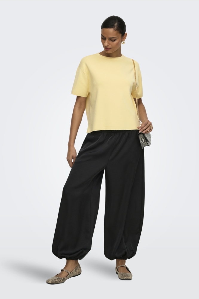 Jacqueline de Yong gele dames trui | Model