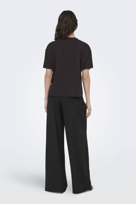 Jacqueline de Yong bruine dames trui | Model