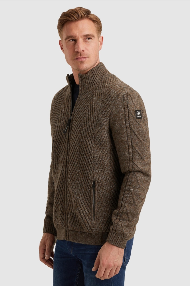 Vanguard bruine heren vest | Model zijaanzicht