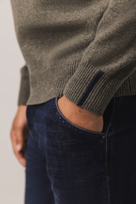 State of Art bruine heren trui | Close up