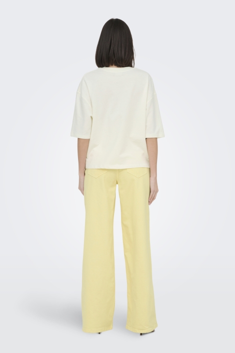 Jacqueline de Yong witte dames t-shirt | Model achteraanzicht