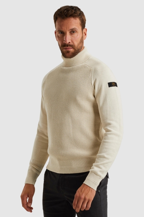 PME legend beige heren trui | Model zijaanzicht