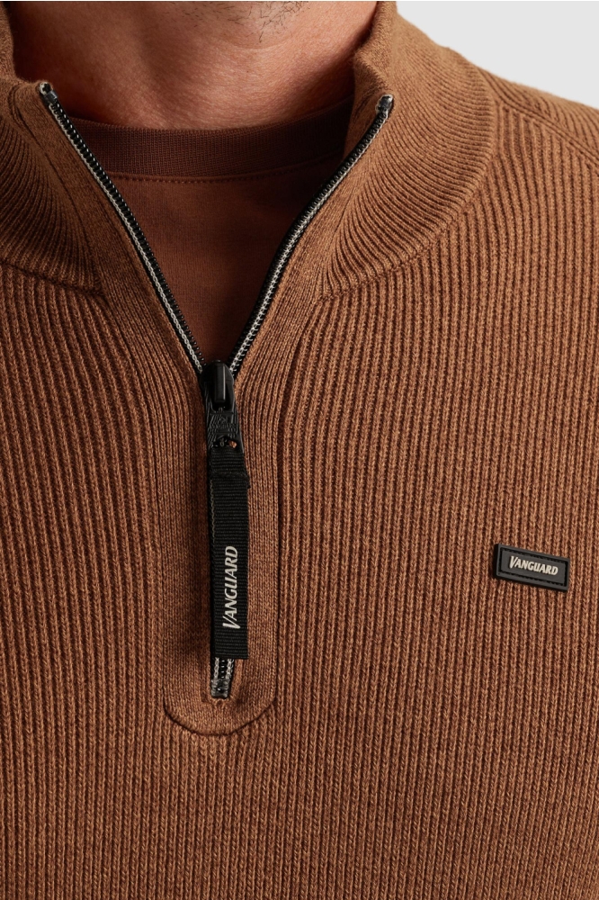Vanguard bruine heren trui | Close up
