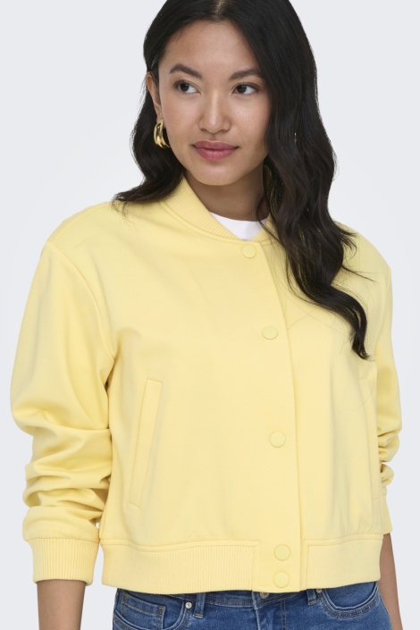 Only gele dames jas | Model vooraanzicht