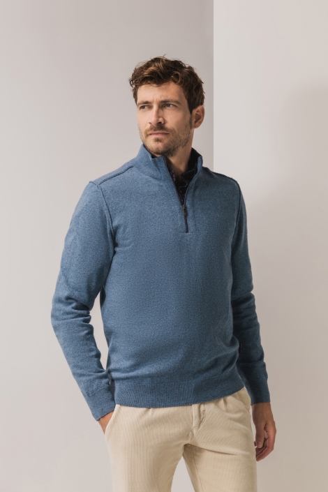 State of Art blauwe heren trui | Model vooraanzicht