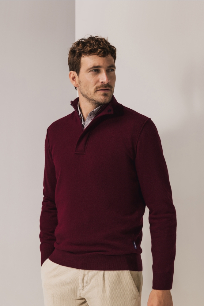 State of Art bordeaux heren trui | Model vooraanzicht