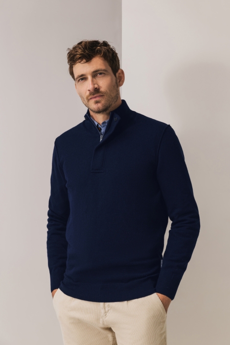 State of Art blauwe heren trui | Model vooraanzicht