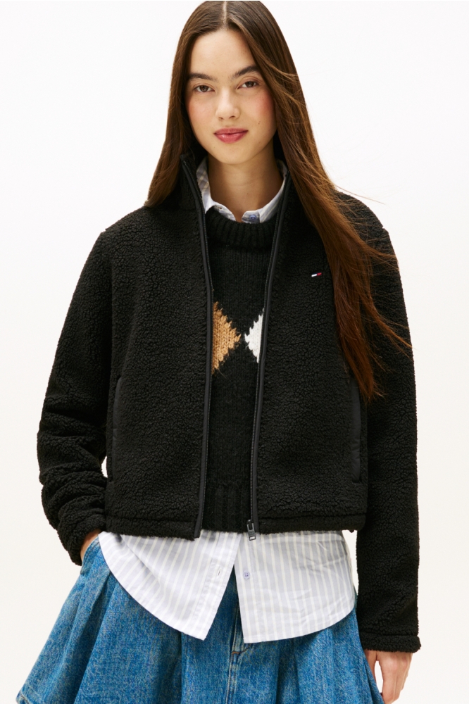 Tommy Jeans zwarte dames vest | Model vooraanzicht