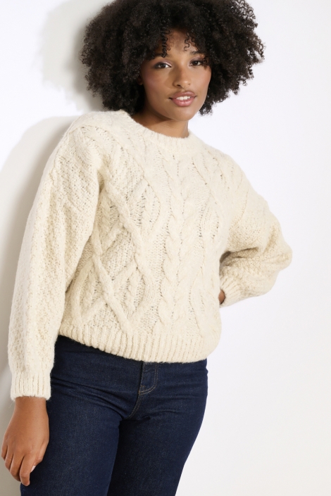 LolaLiza beige dames trui | Model vooraanzicht