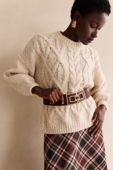 LolaLiza beige dames trui | Model vooraanzicht