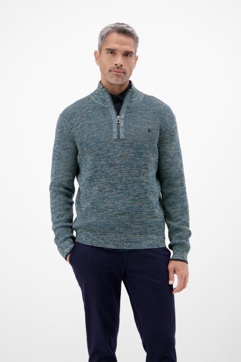 Lerros blauwe heren trui | Model vooraanzicht