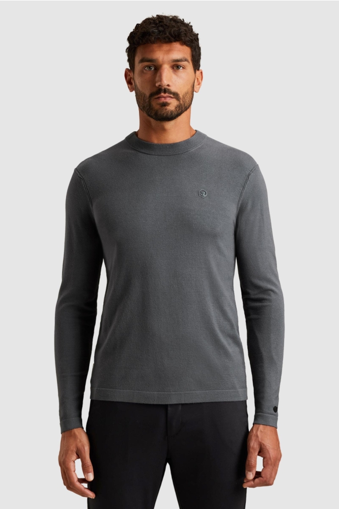 Cast Iron blauwe heren trui | Model vooraanzicht