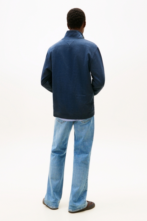 Tommy Jeans blauwe heren sweater | Model
