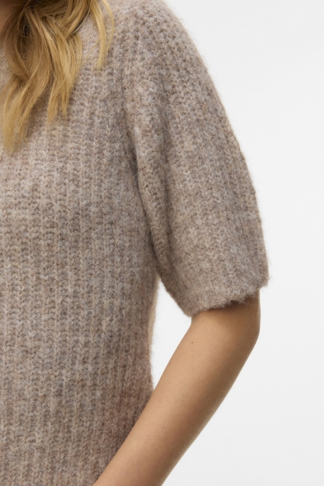 Vero Moda taupe dames trui | Close up