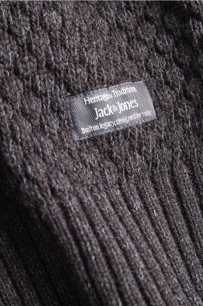 Jack & Jones grijze heren trui | Close up