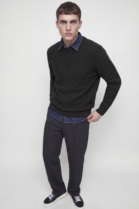Jack & Jones grijze heren trui | Model