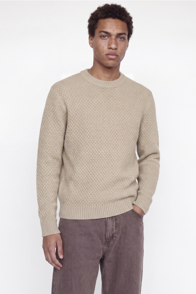 Jack & Jones beige heren trui | Model vooraanzicht
