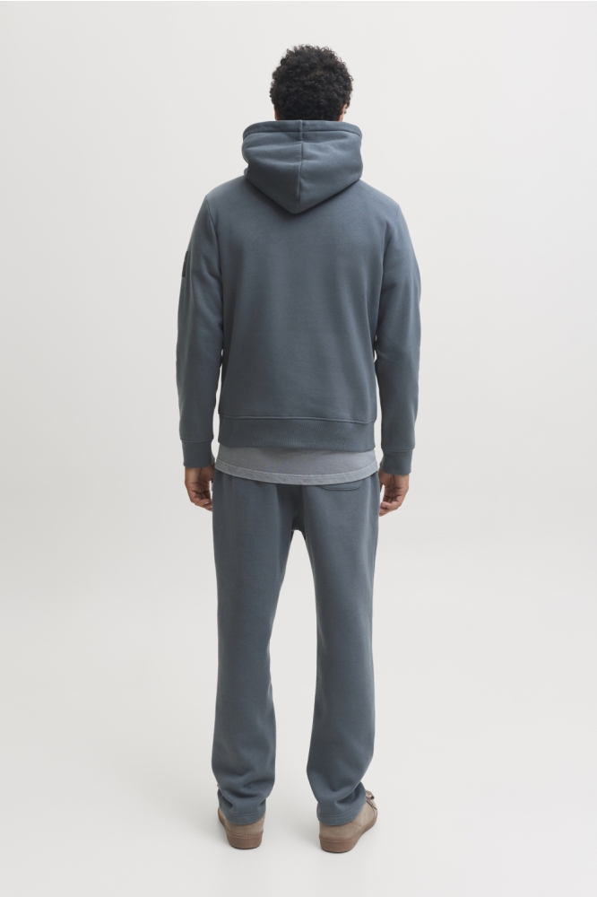 Jack & Jones grijze heren sweater | Model achteraanzicht