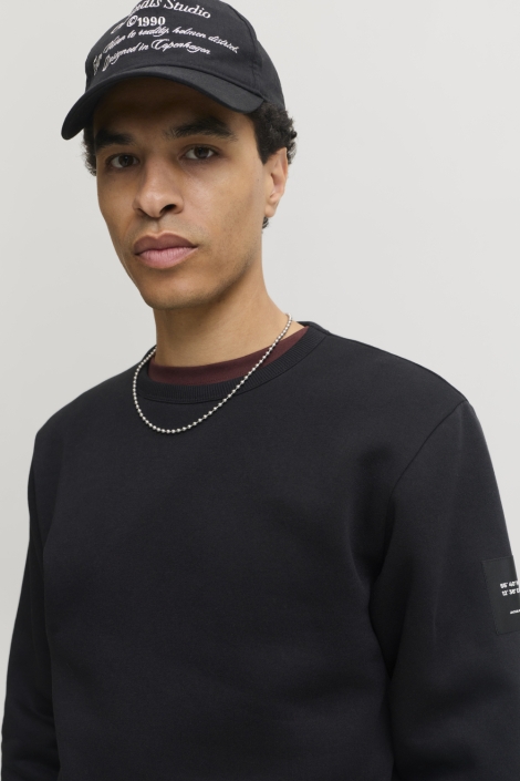 Jack & Jones zwarte heren sweater | Close up