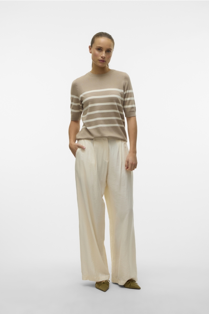 Vero Moda camel dames trui | Model