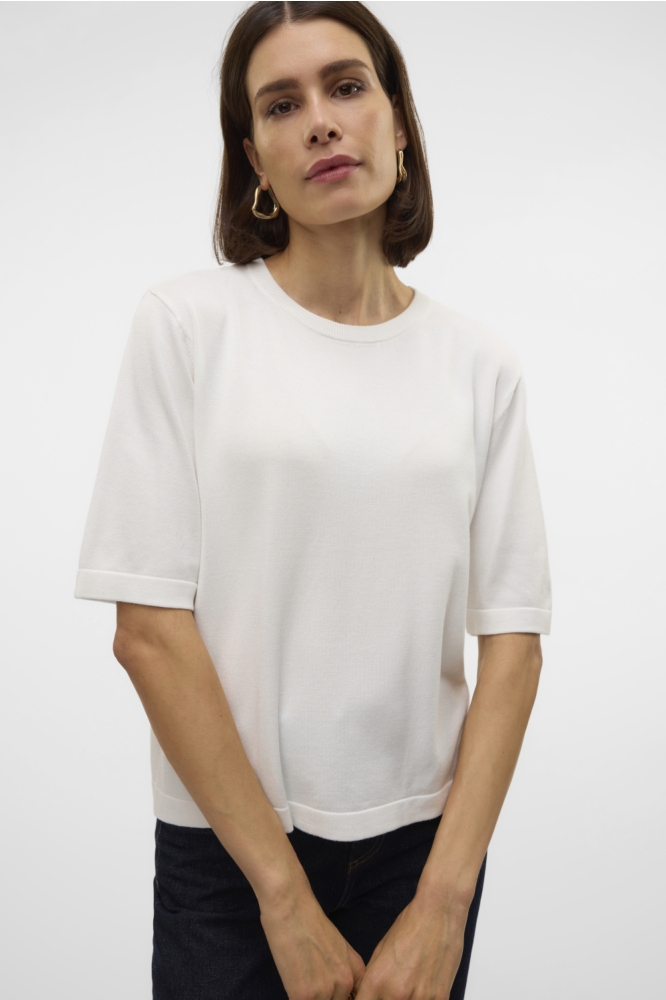 Vero Moda witte dames trui | Model vooraanzicht