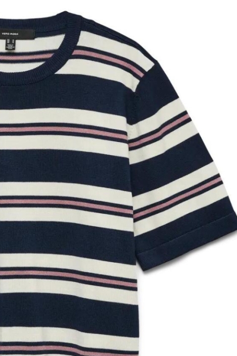 Vero Moda blauwe dames trui | Close up