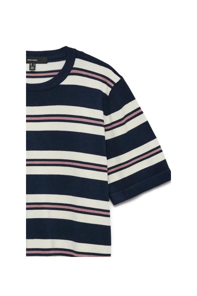 Vero Moda blauwe dames trui | Close up