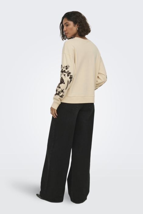 Jacqueline de Yong ecru dames sweater | Model