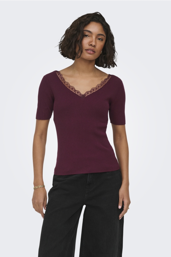 Jacqueline de Yong bordeaux dames t-shirt | Model vooraanzicht