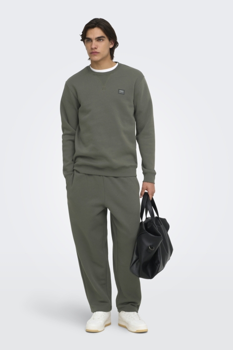 Only & Sons groene heren sweater | Model
