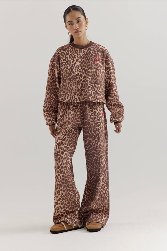 Harper & Yve camel dames sweater | Model