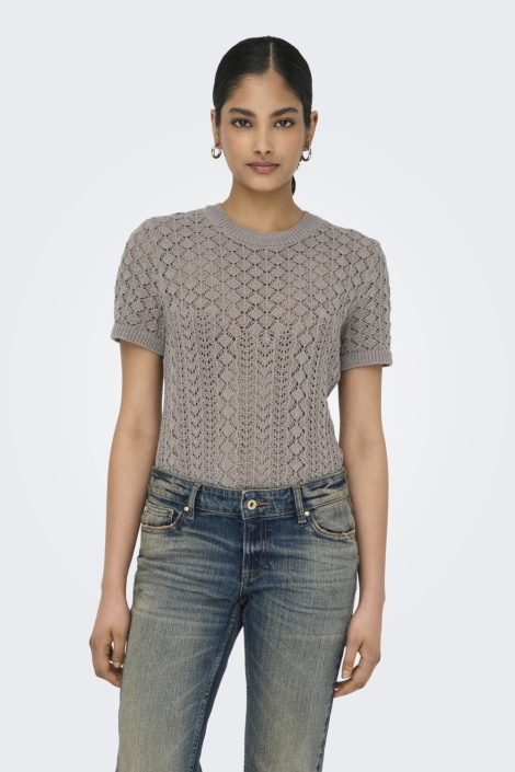 Only taupe dames t-shirt | Model vooraanzicht