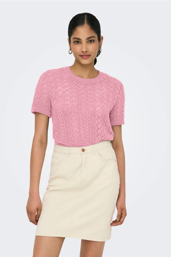 Only roze dames t-shirt | Model vooraanzicht