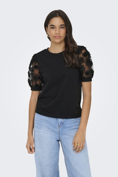 Jacqueline de Yong zwarte dames sweater | Model vooraanzicht