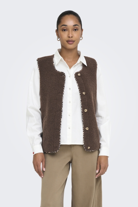 Only bruine dames gilet | Model vooraanzicht