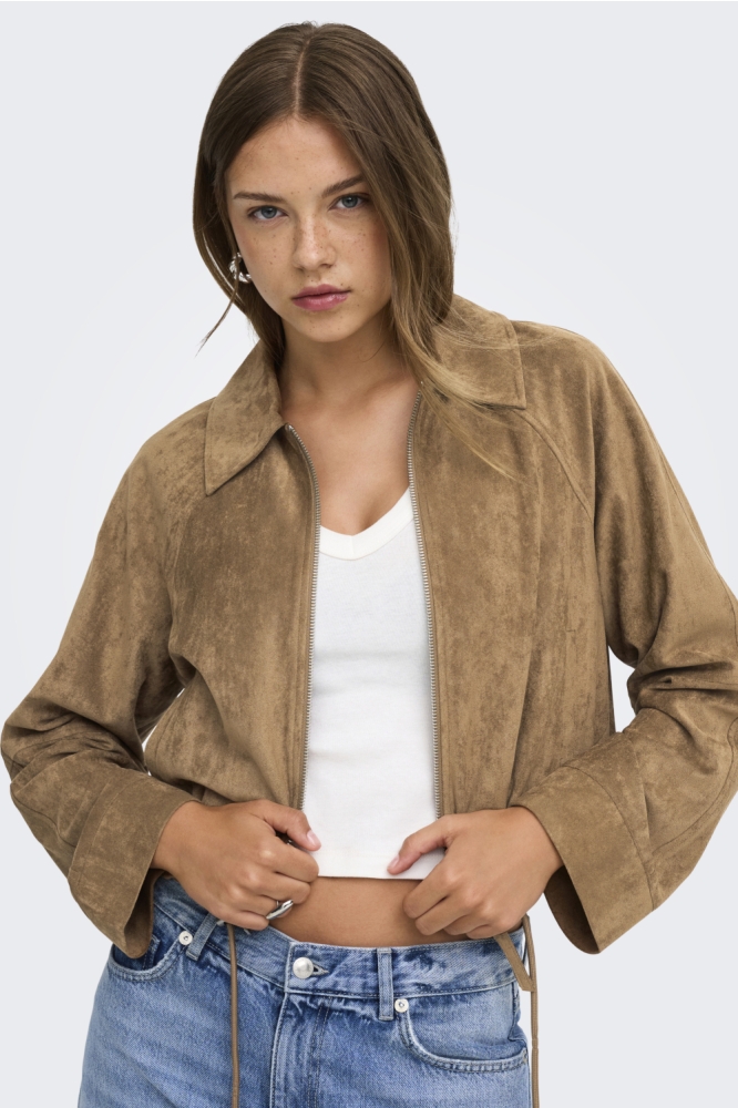 Only camel dames jas | Model vooraanzicht