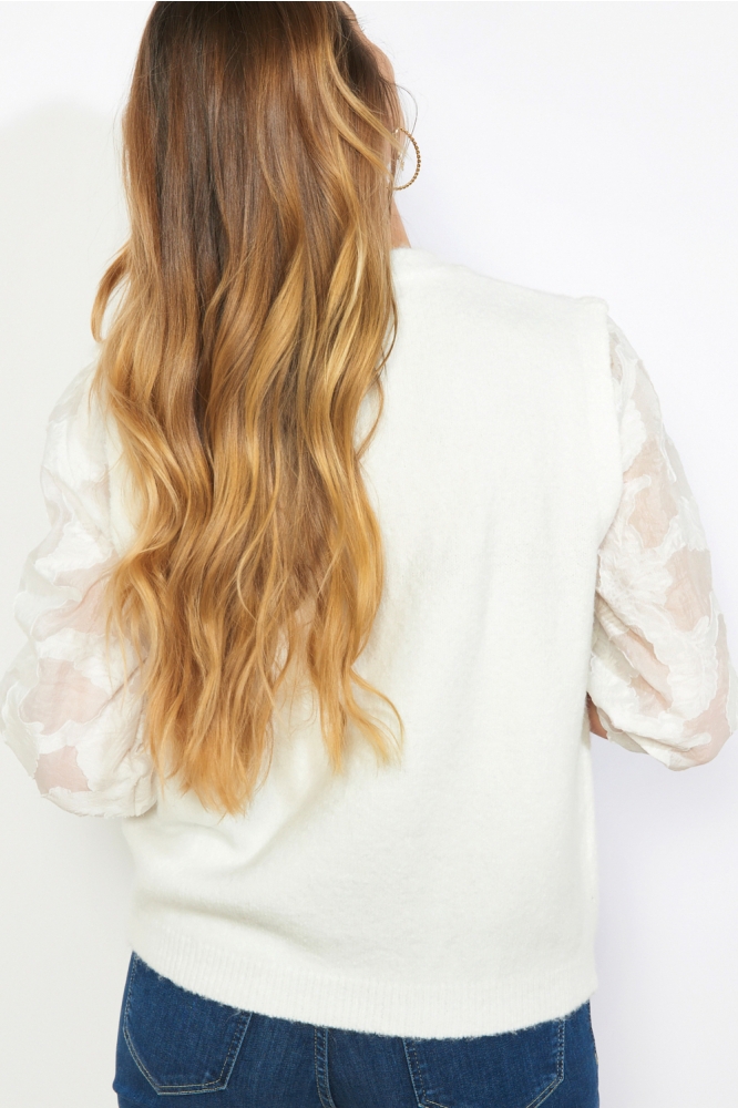 LolaLiza witte dames trui | Model achteraanzicht