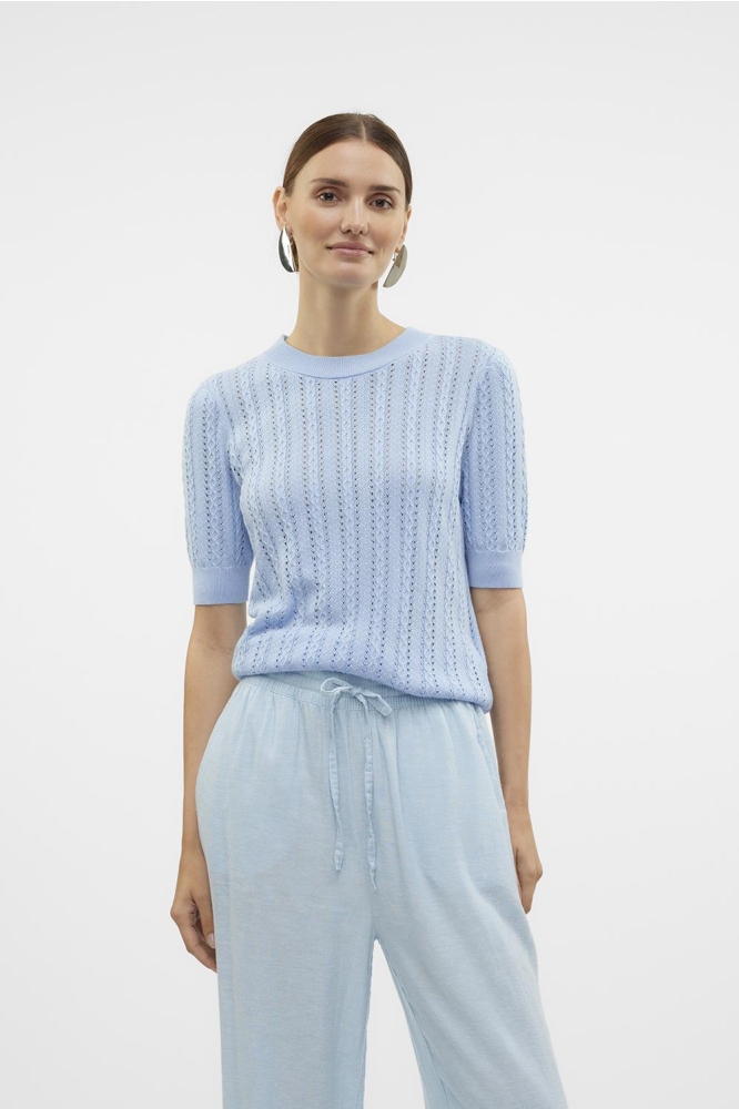 Vero Moda blauwe dames trui | Model vooraanzicht